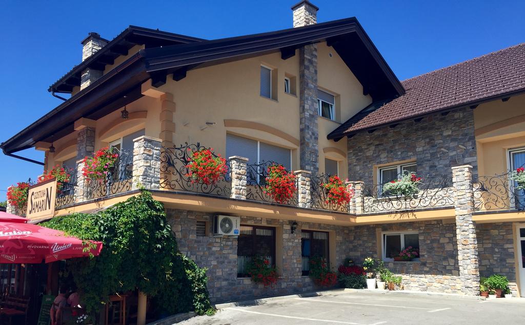 Hotel Samarin Črnomelj Exteriér fotografie