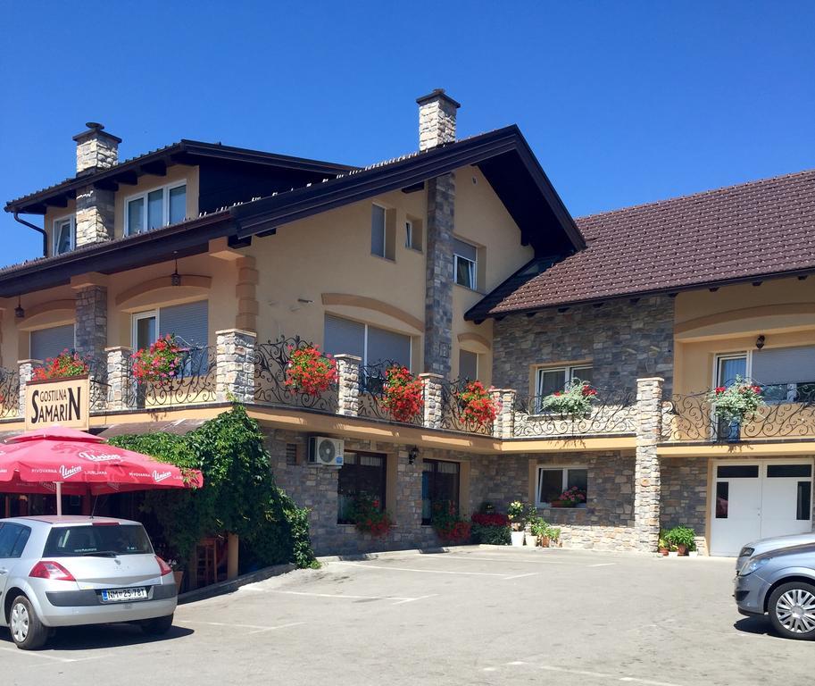 Hotel Samarin Črnomelj Exteriér fotografie